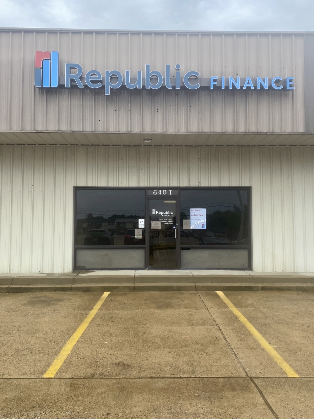 Republic Finance 01