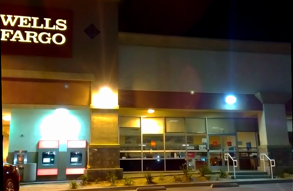 Wells Fargo Bank 01
