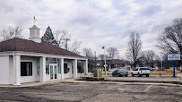First Mid Bank & Trust Knoxville 04