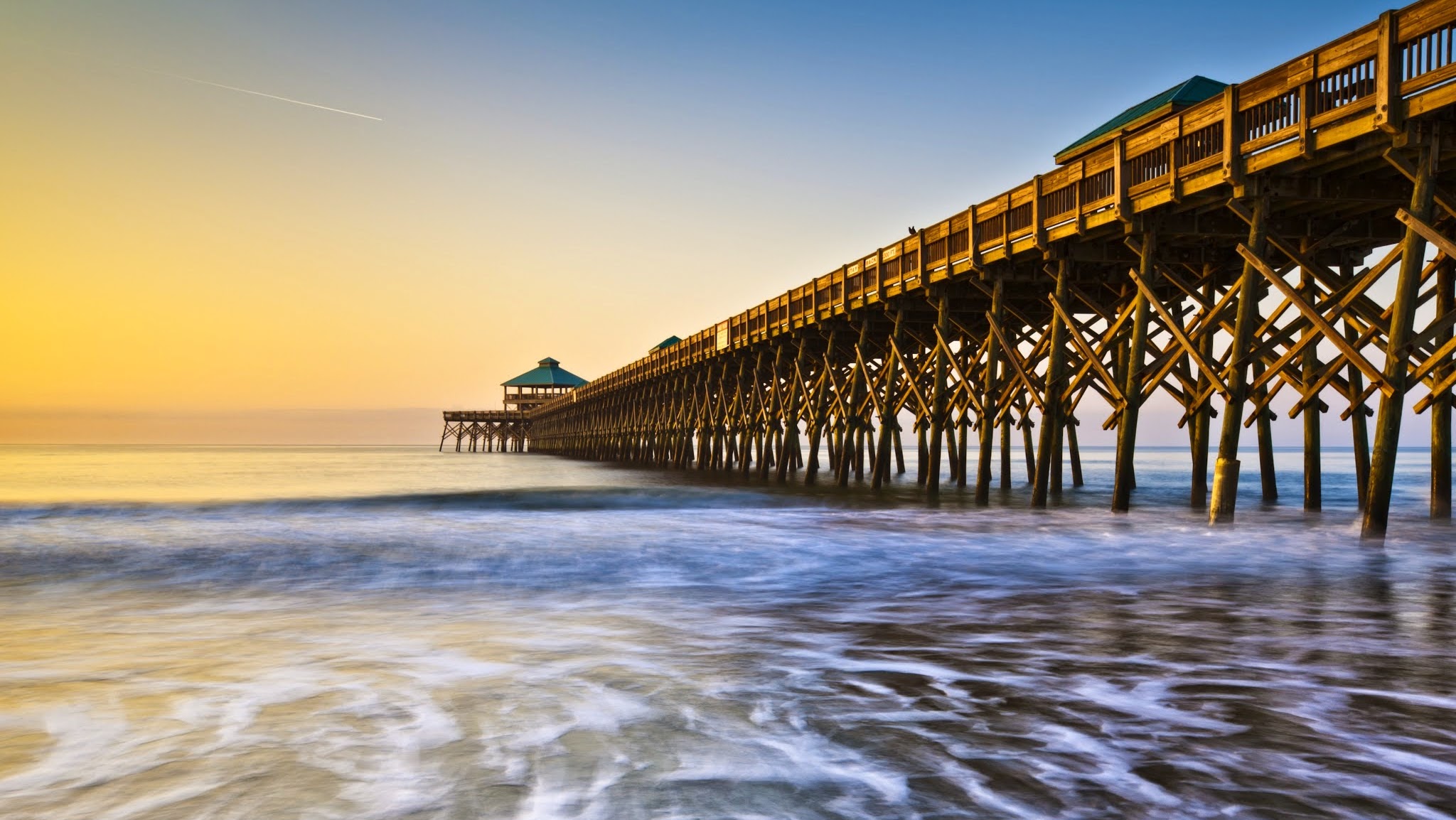 Folly Beach Vacation Rentals by Charleston Coast Vacations 01