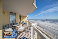 Folly Beach Vacation Rentals by Charleston Coast Vacations 04