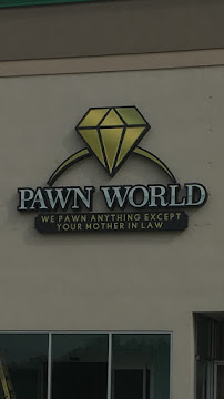 Pawn World 03