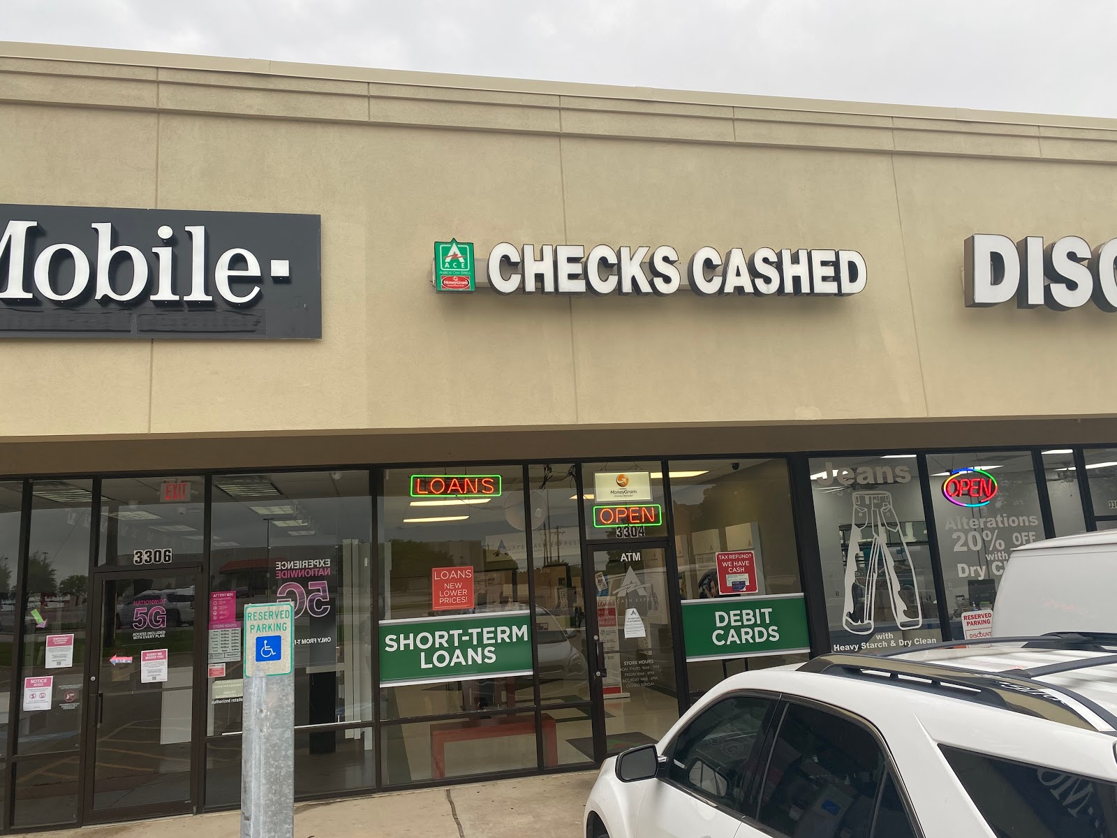 ACE Cash Express 01
