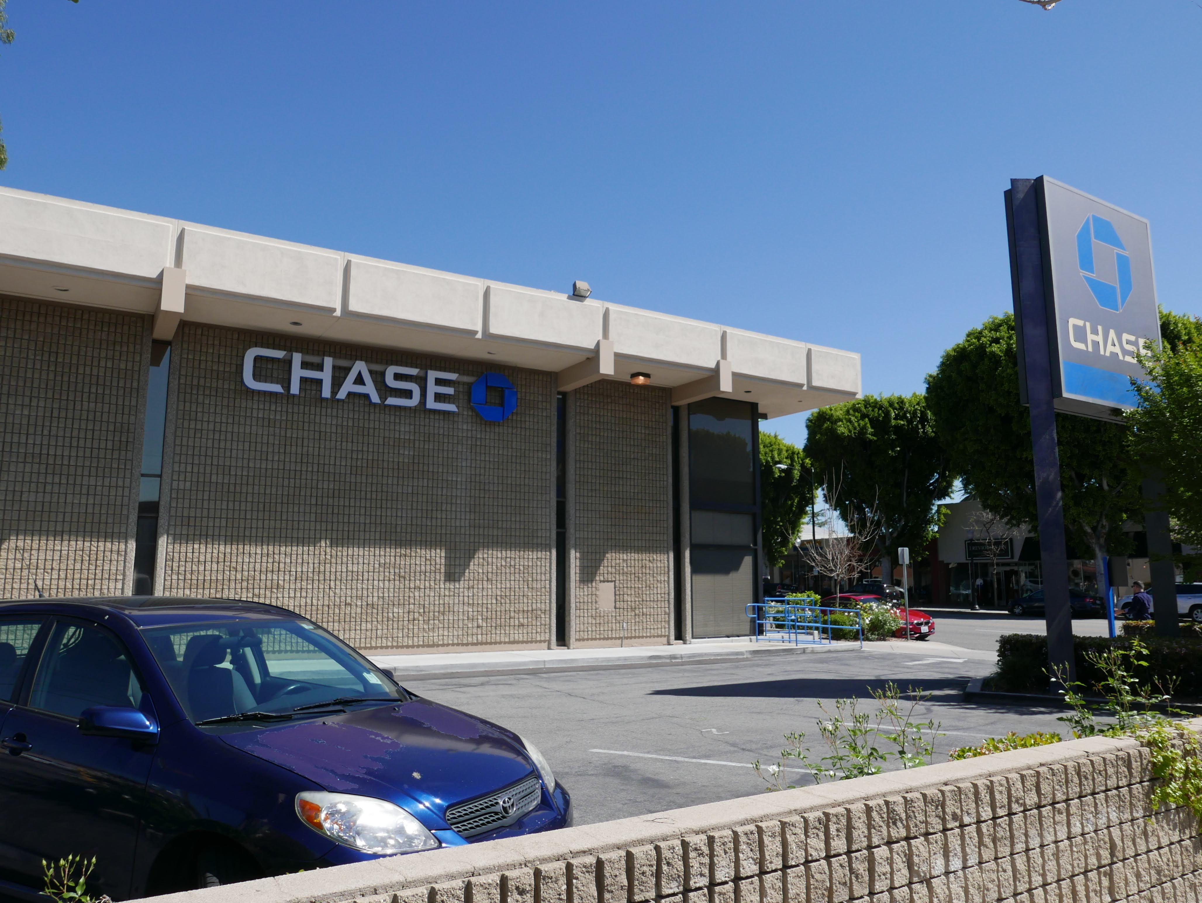 Chase Bank 01