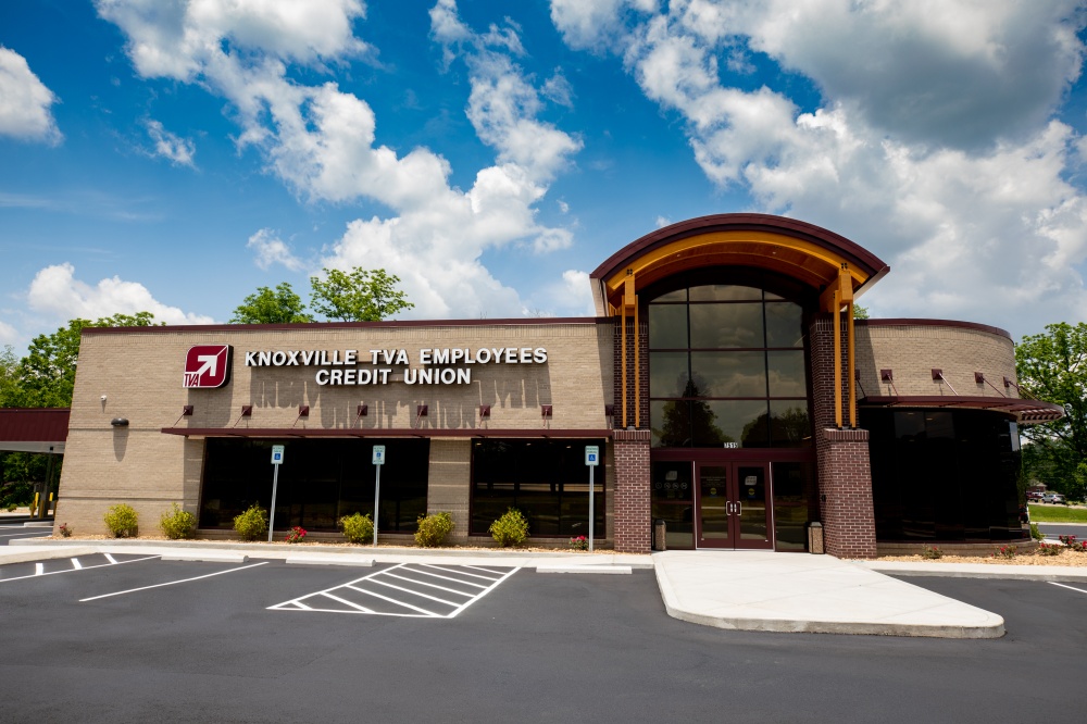 Knoxville TVA Employees Credit Union (Drive-Thru only on Saturdays) 01