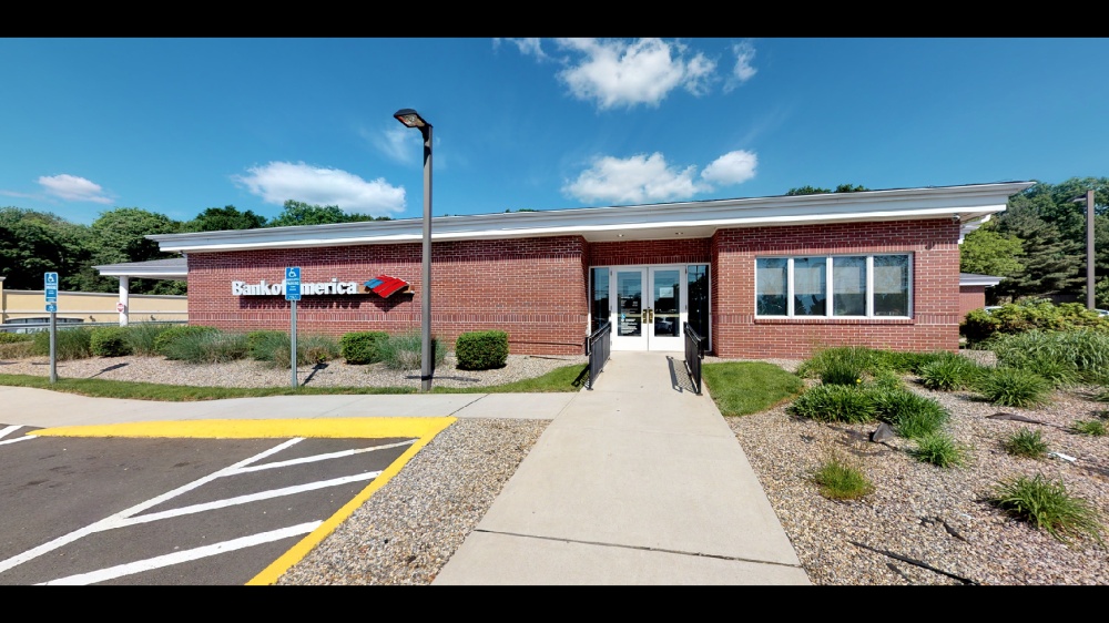 Bank of America (with Drive-thru ATM) 01