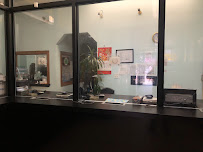 Winin Pawnbroker / Winin Pawn Shop 04
