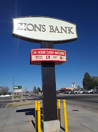 Zions Bank Monticello 01