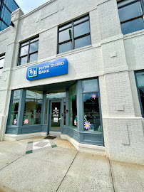 Fifth Third Bank & ATM 02