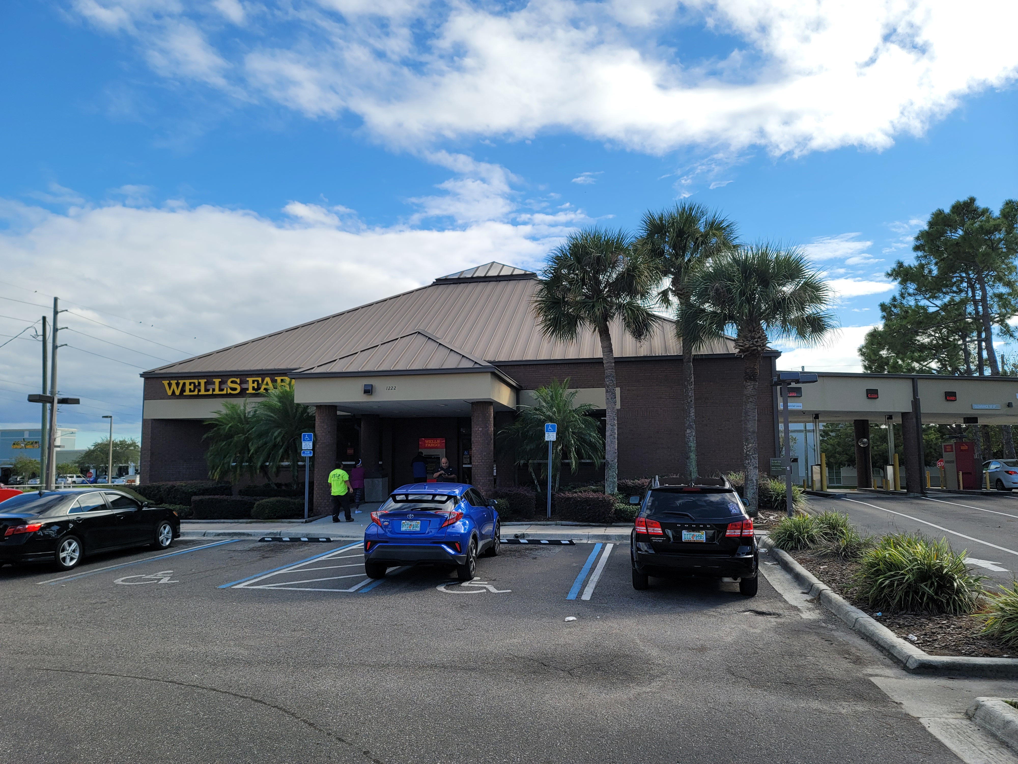 Wells Fargo Bank 01