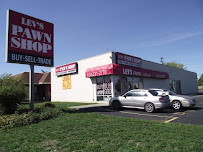 Lev's Pawn Shop (E Broad St) 01