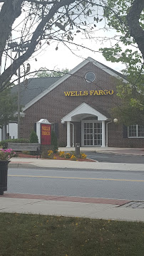 Wells Fargo Bank 01