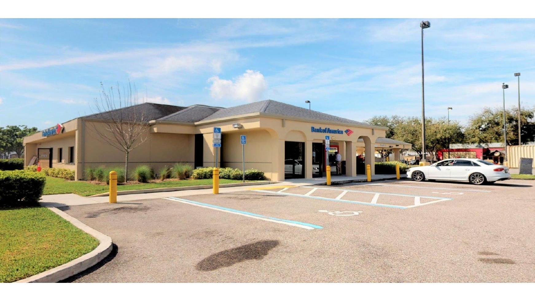 Bank of America (with Drive-thru services) 01