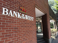 Bank of the West 03