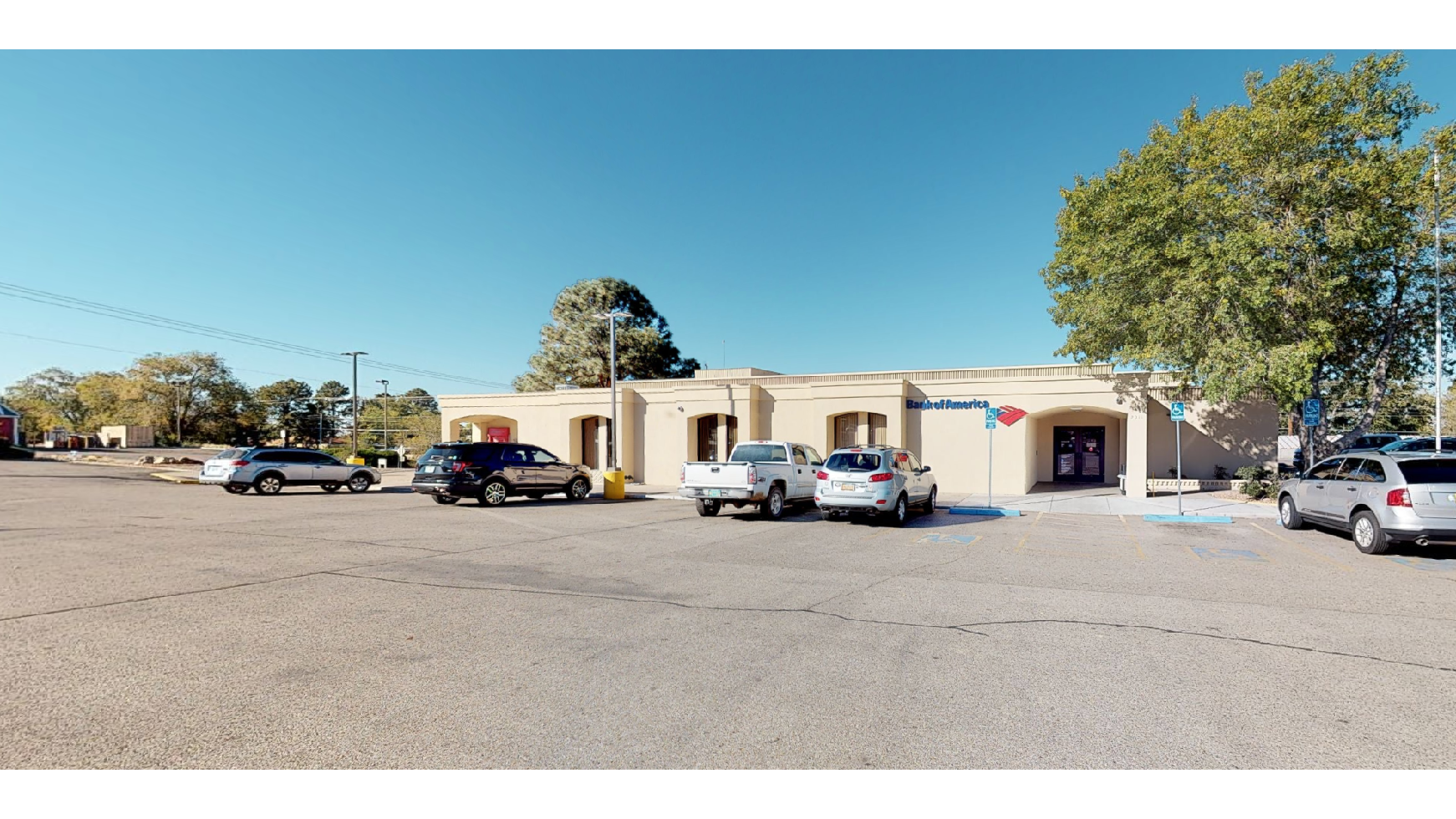 Bank of America (with Drive-thru ATM) 01