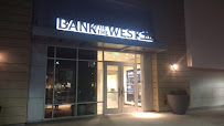 Bank of the West 03