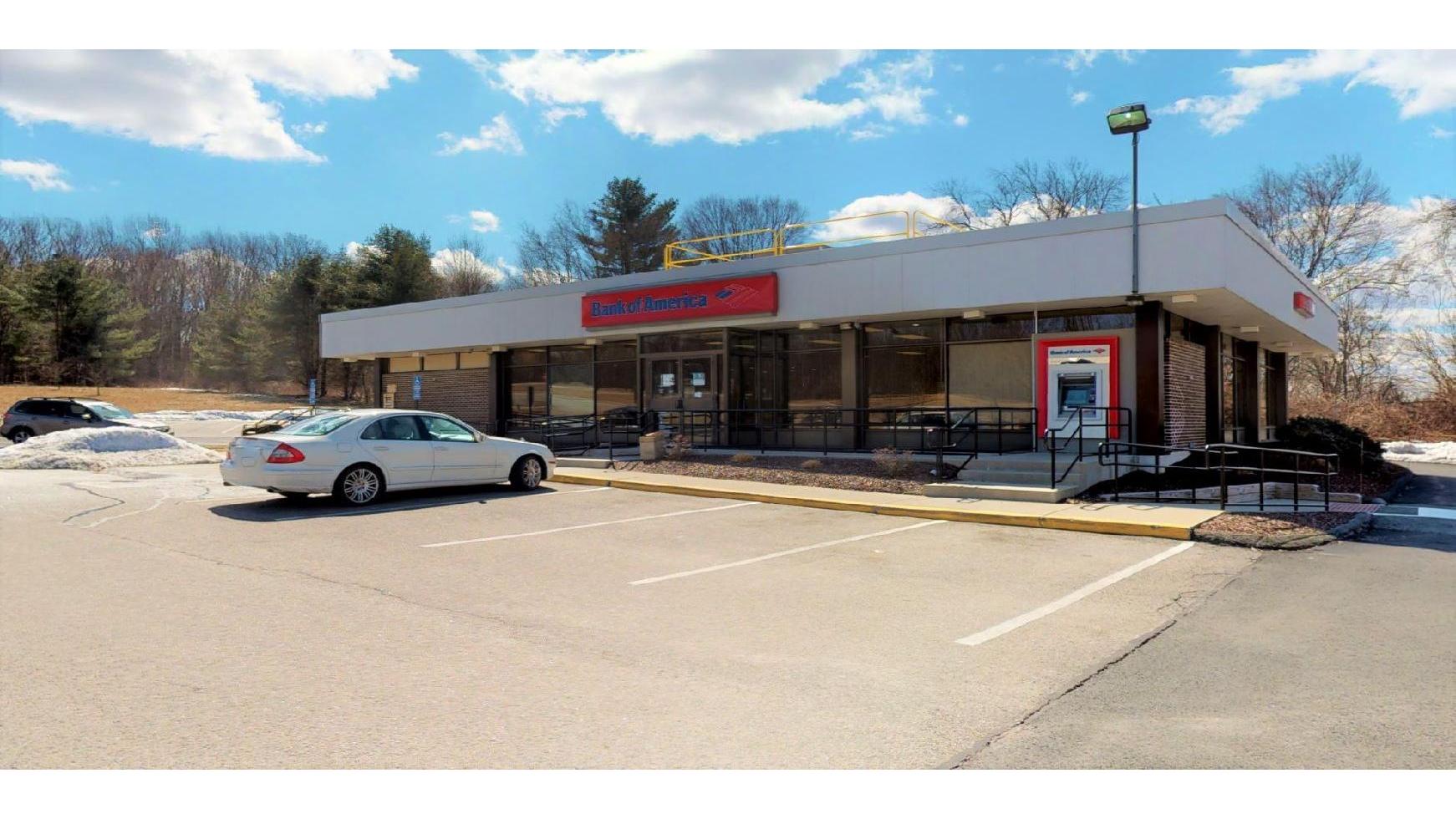 Bank of America (with Drive-thru ATM) 01