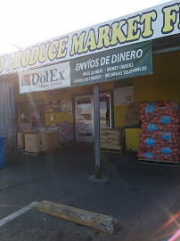 DolEx Dollar Express 03