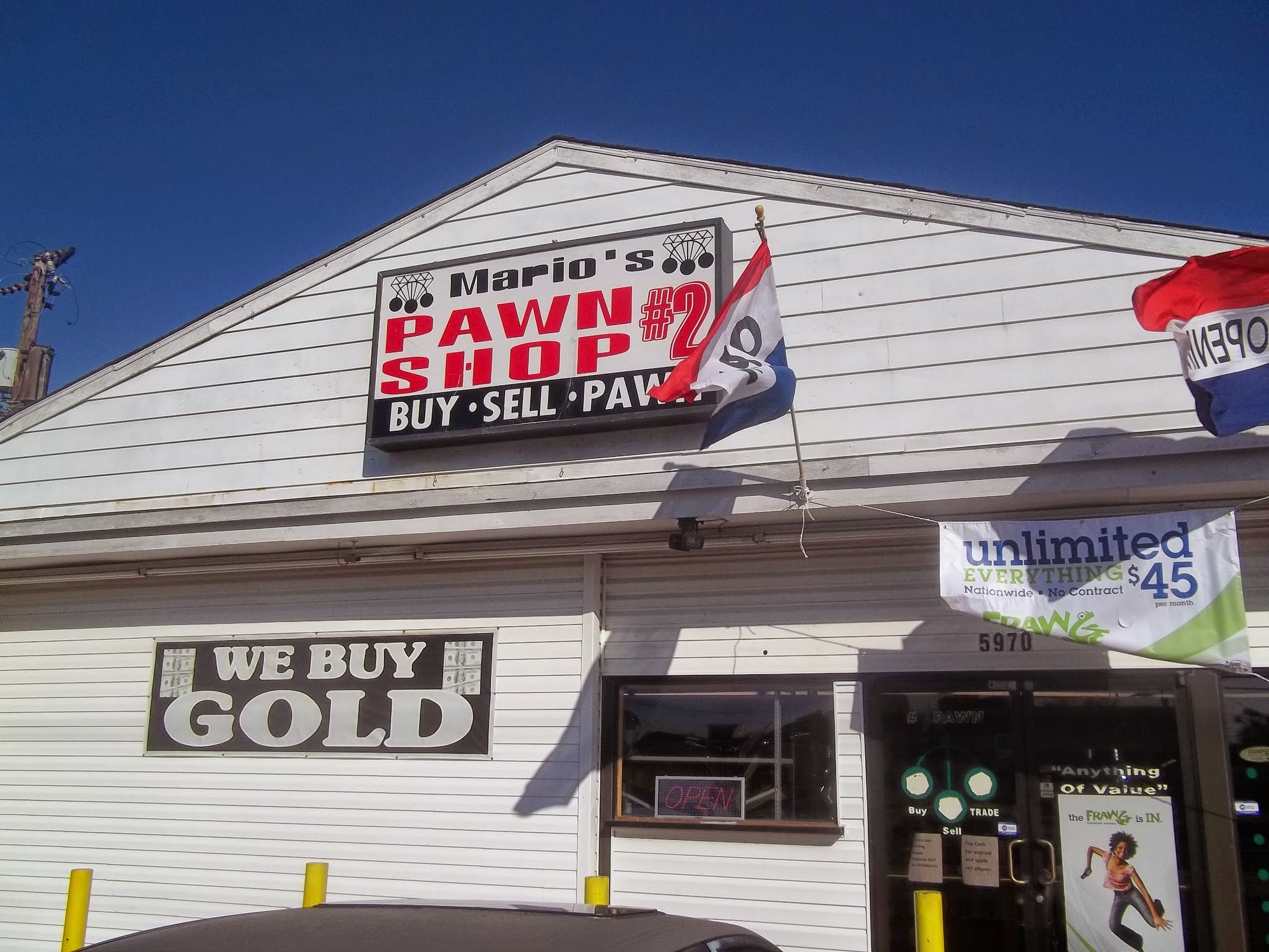 Mario's pawn shop 2 01