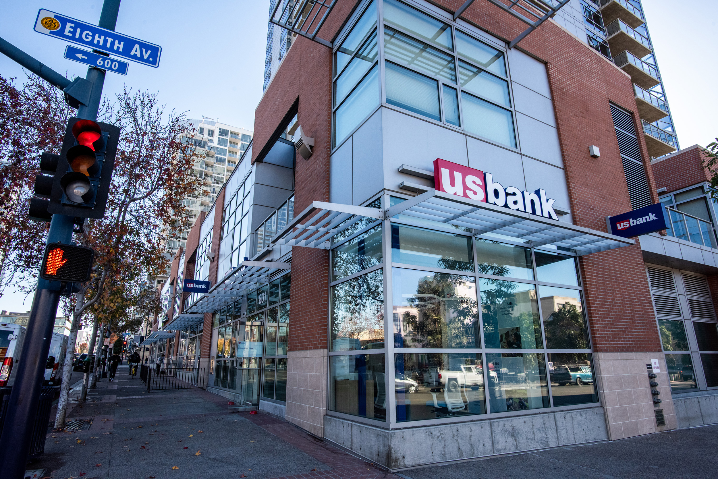 U.S. Bank Branch 01
