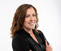 Terri Combs Loan Officer NMLS# 1069343 American Pacific Mortgage SLC 02