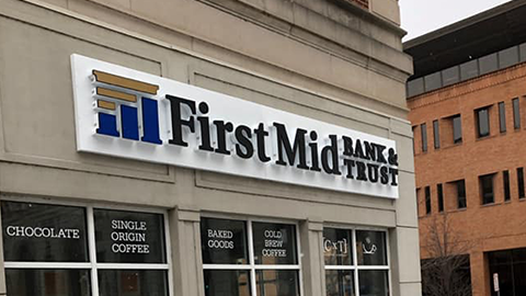 First Mid Bank & Trust Peoria Main 01