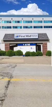 First Mid Bank & Trust Peoria Main 02