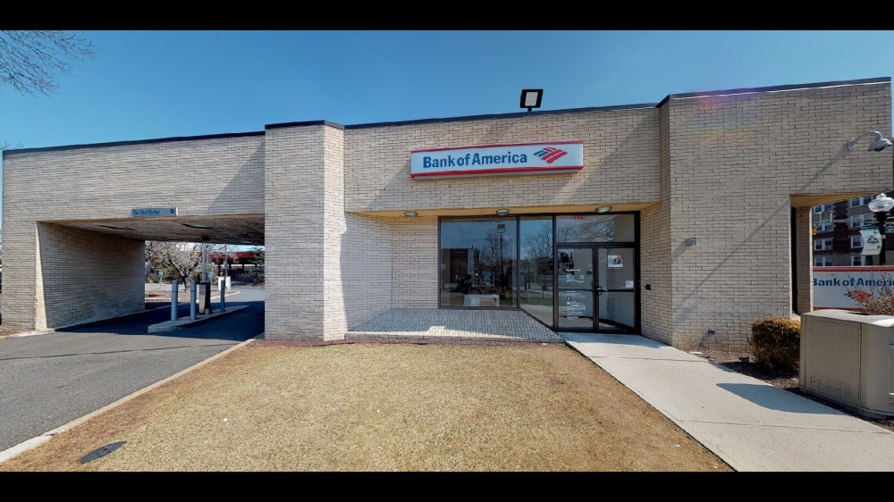 Bank of America (with Drive-thru services) 01