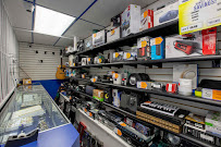 La Familia Pawn and Jewelry Miami 02