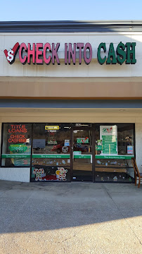 Check Into Cash 01