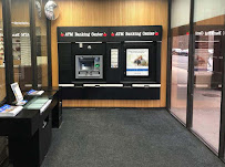 Apple Bank 04