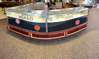 Facet Jewelry Music & Pawn 02