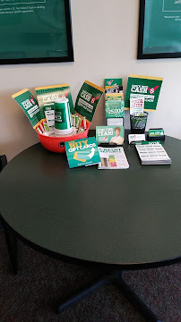 Check Into Cash 04
