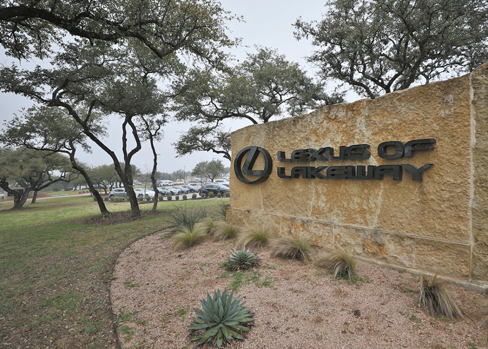Lexus of Lakeway 01