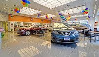 Nissan World of Springfield 03