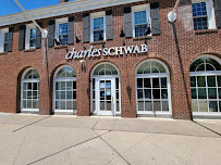 Charles Schwab 01