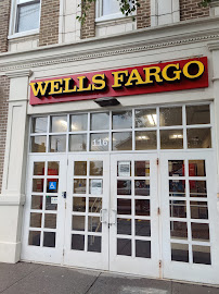 Wells Fargo Bank 04