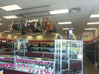 Money Mart Pawn & Jewelry 04