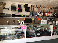 THE PAWN SHOP 03