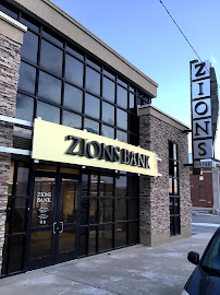 Zions Bank Price 01