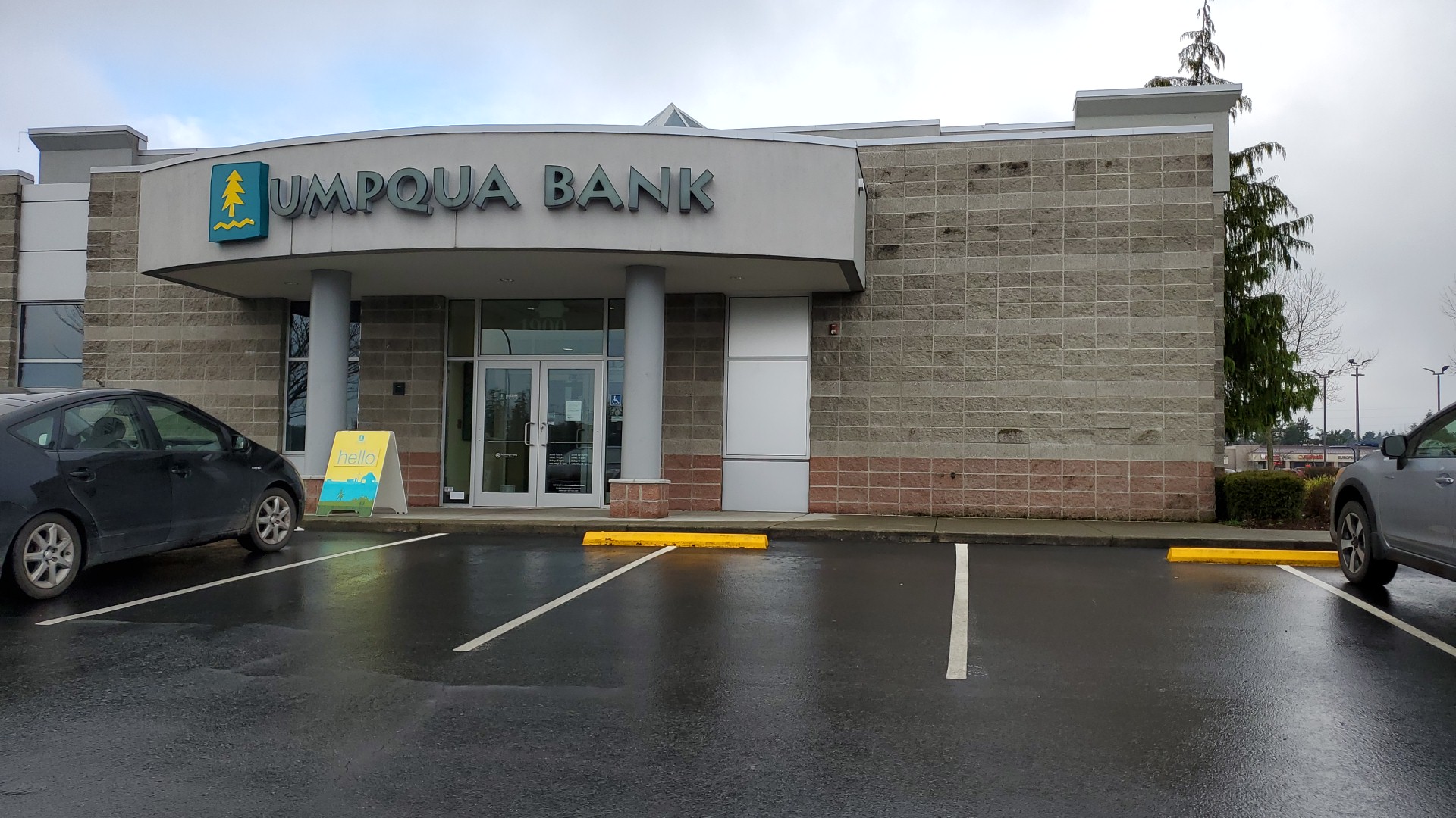 Umpqua Bank 01