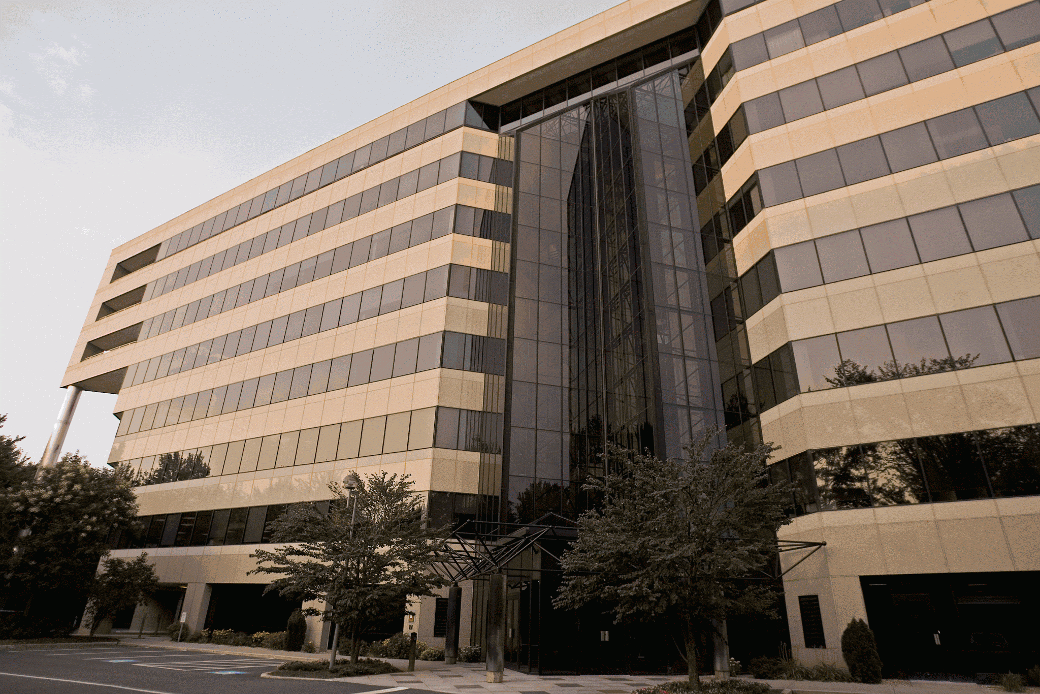 PeoplesBank Executive Office Park 01