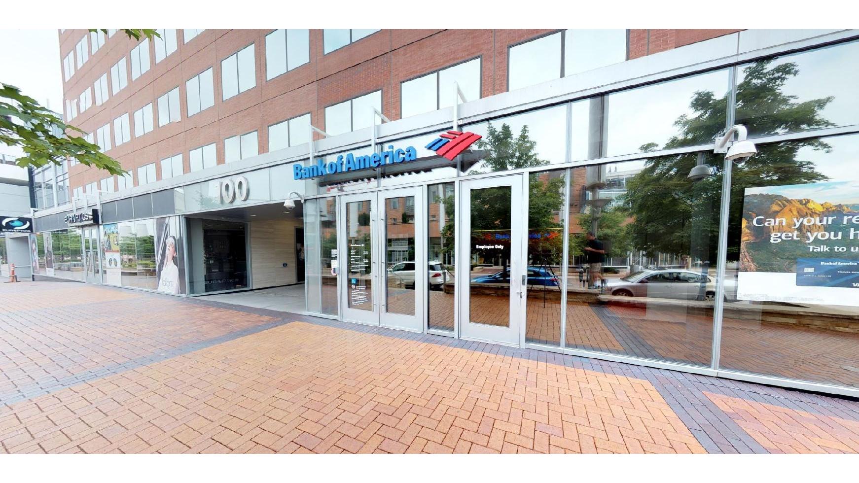 Bank of America Financial Center 01