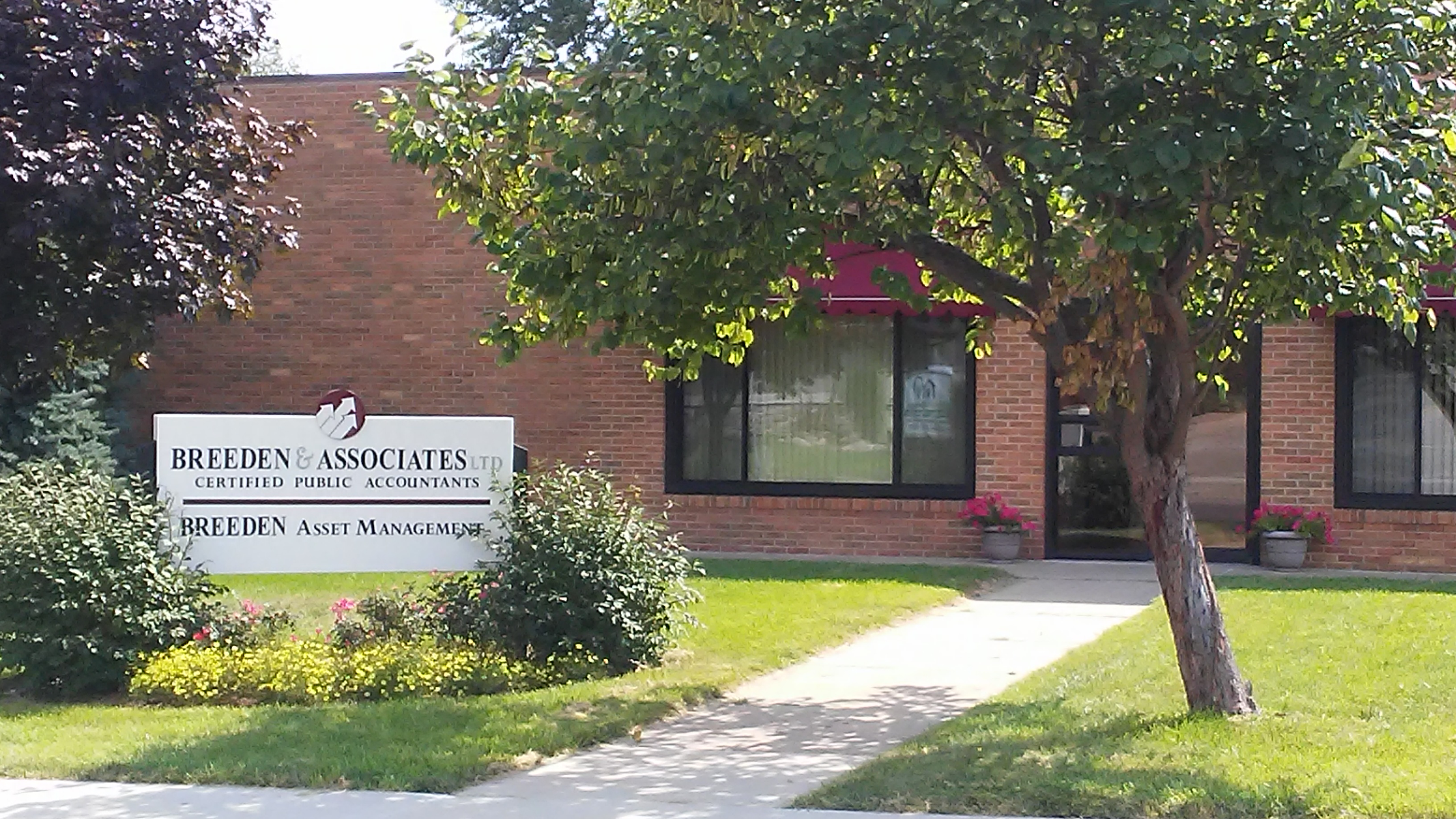 Breeden & Associates,Ltd 01