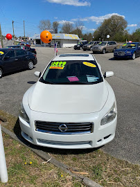 Earls Credit Auto Sales 03
