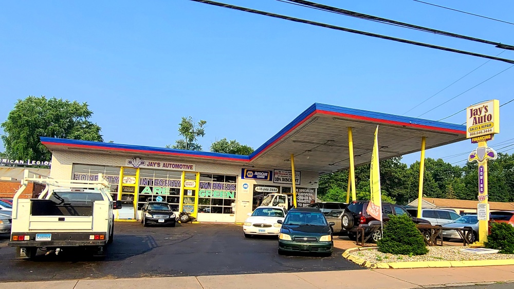 Jay's Auto Sales & Repair 01
