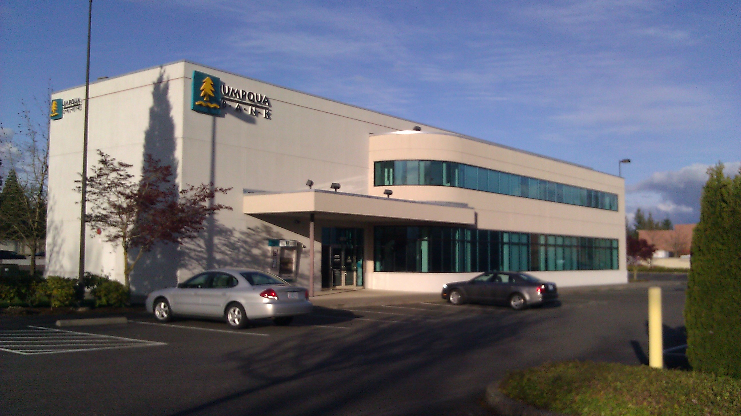 Umpqua Bank 01
