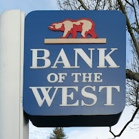 Bank of the West 03