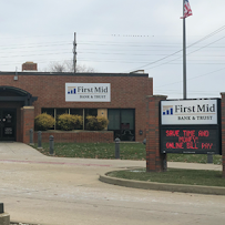 First Mid Bank & Trust Edwardsville St. Louis Street 01