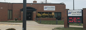 First Mid Bank & Trust Edwardsville St. Louis Street 02